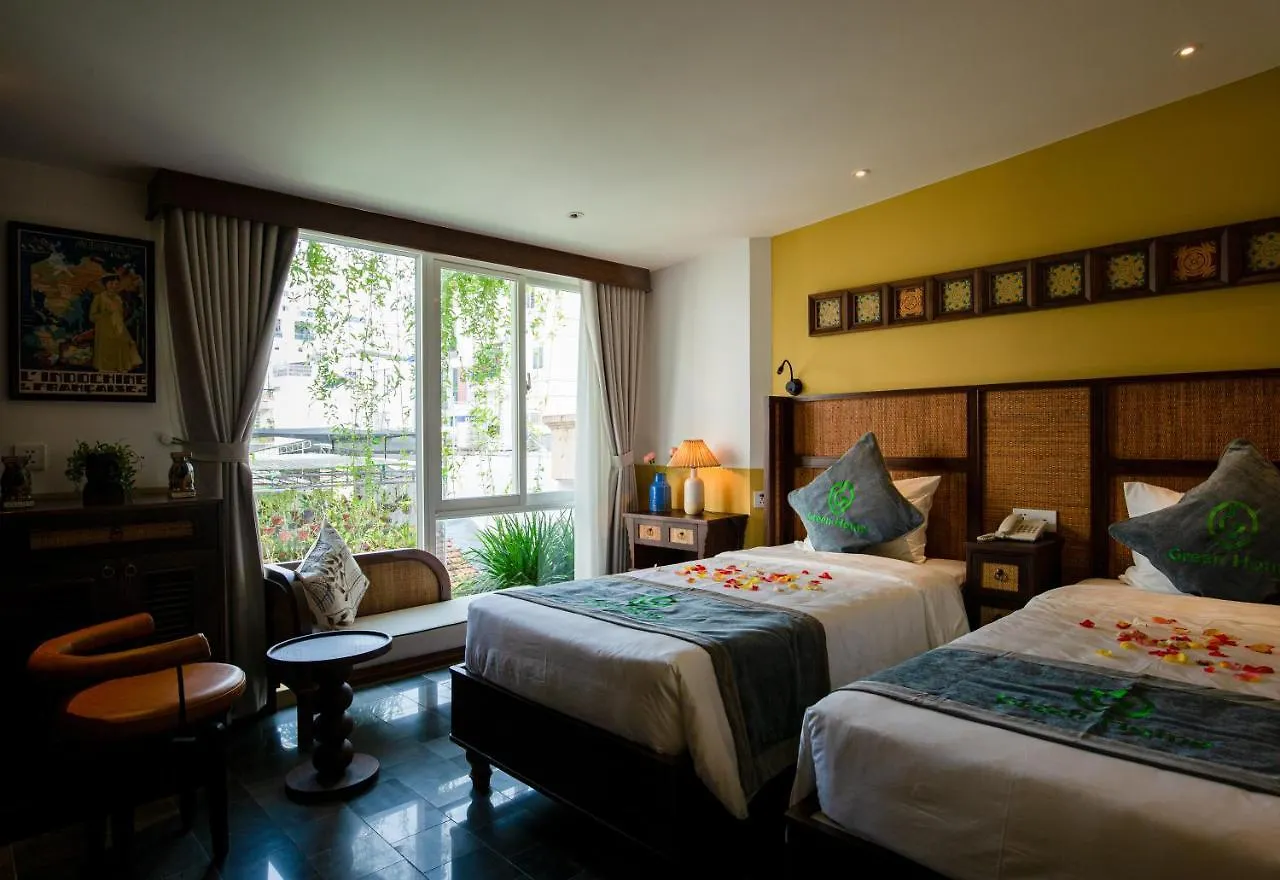 Green Home נה טראנג מלון